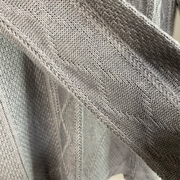 Women’s Medium Via Vitale Grey Sweater Made in Italy V Neck Shirt Top - Picture 6 of 8